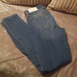 Farzana skinny jeans NWT
